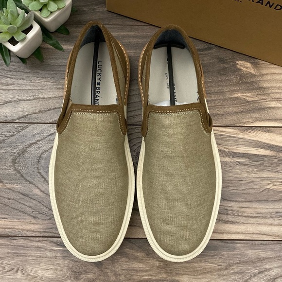 NIB Lucky Brand Dexter Washed Canvas Slip On - Picture 2 of 11